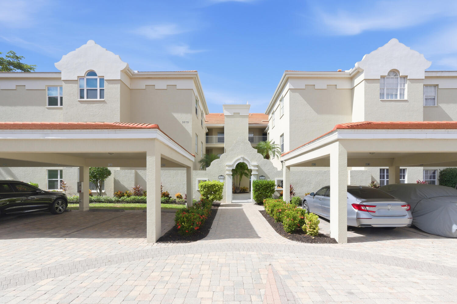 Listing# 114 Property Photo