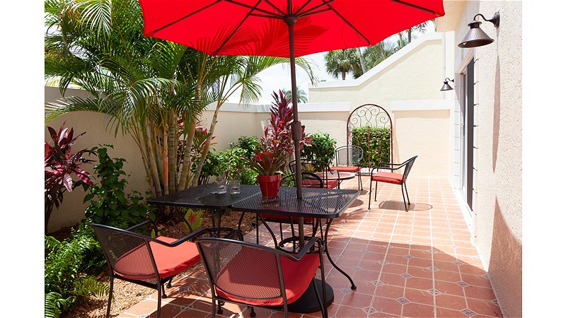 Listing# 50 Property Photo